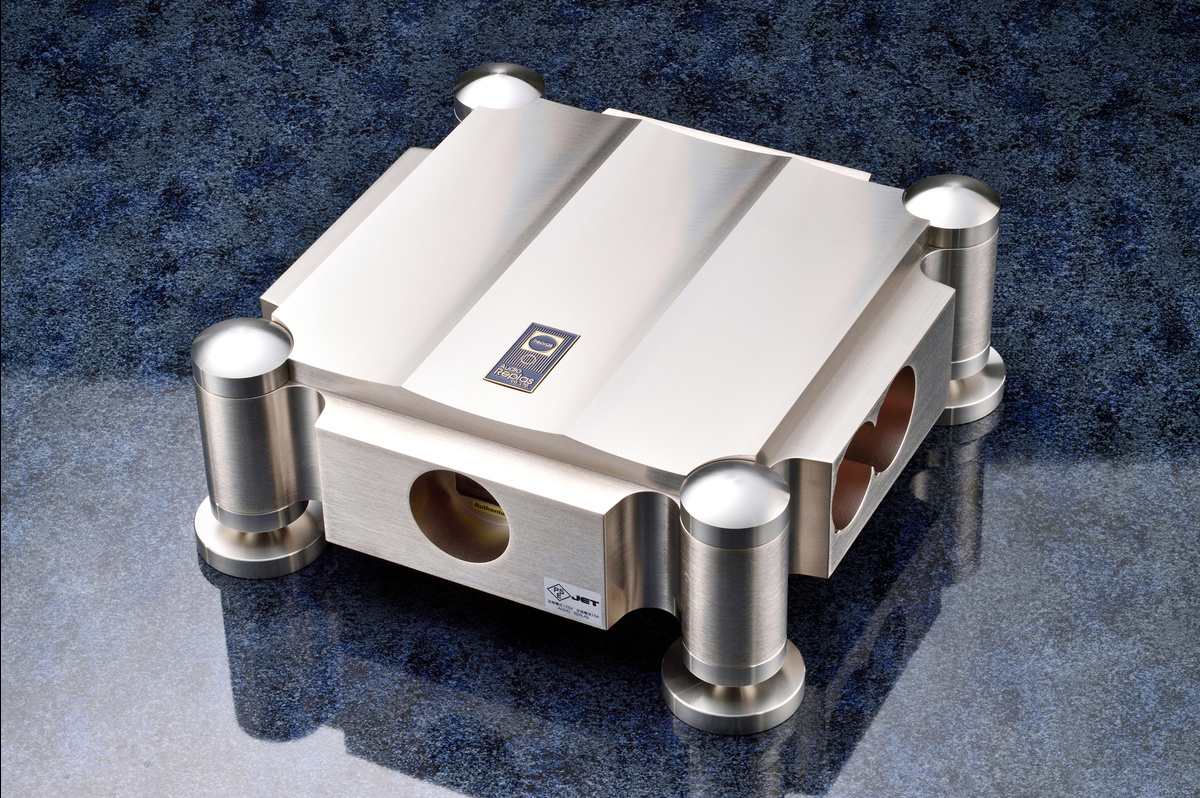 d4s_6700_3.jpg